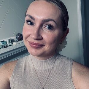 Meet your Posher, Nic